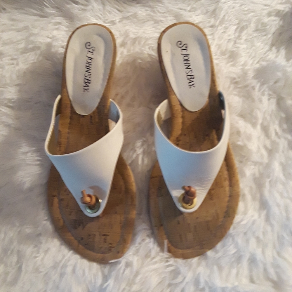 ST. JOHN'S BAY - white sandals